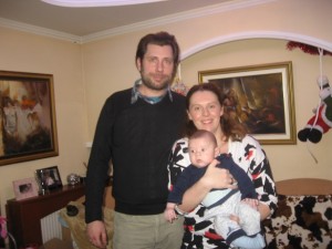 Мојот внук Стефан со мама Искра и тато Борче